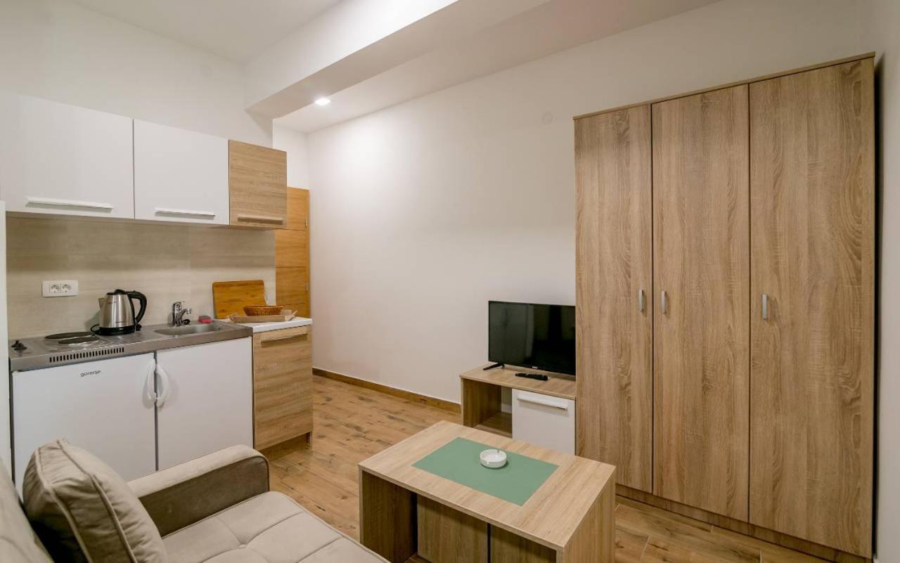 Apartmani Luka Meljine Zewnętrze zdjęcie
